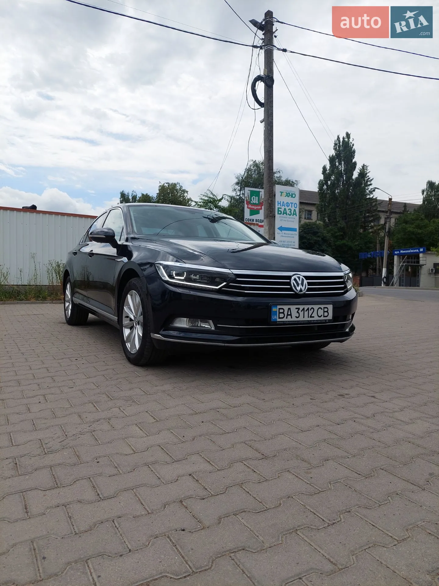 2019 Volkswagen Passat - мініатюра 2