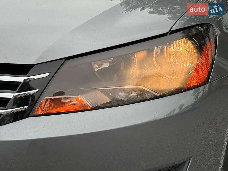 Седан Volkswagen Passat 2012 в Стрые