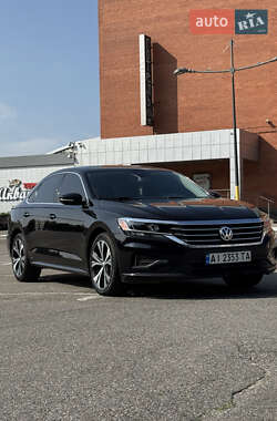 Седан Volkswagen Passat 2021 в Киеве