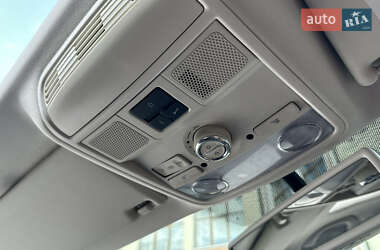 Універсал Volkswagen Passat 2013 в 