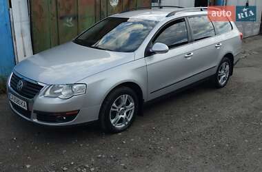 Универсал Volkswagen Passat 2010 в Черкассах