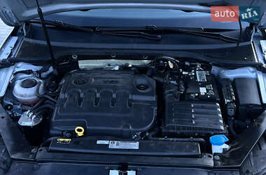 Седан Volkswagen Passat 2019 в 