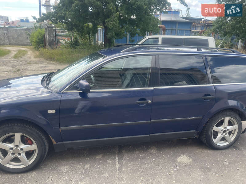 Универсал Volkswagen Passat 2001 в Новояворовске