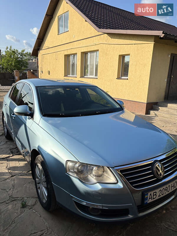 Седан Volkswagen Passat 2008 в 