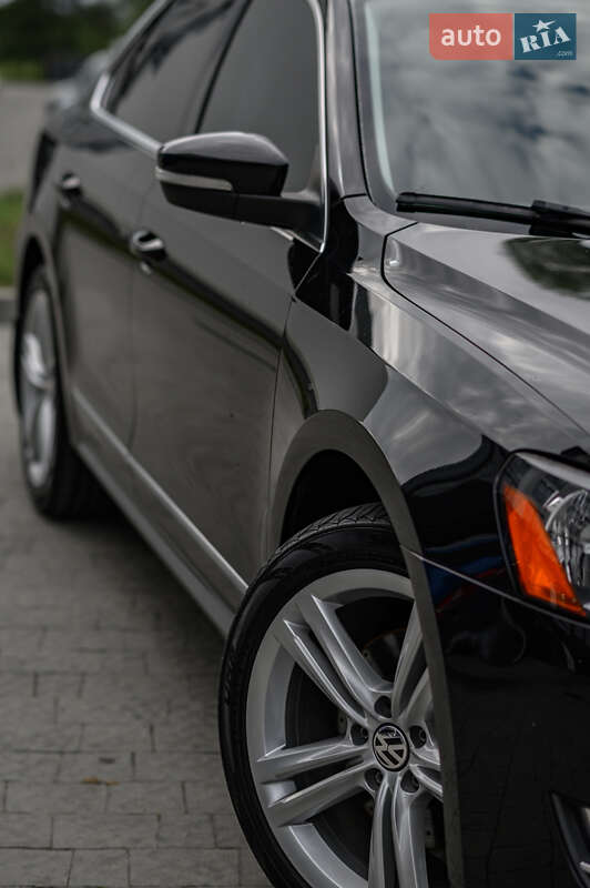 Седан Volkswagen Passat 2013 в Новояворовске