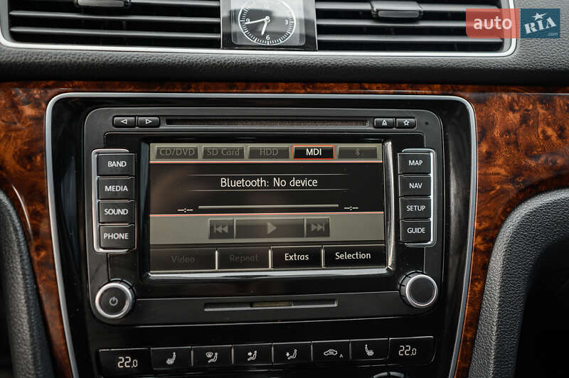 Седан Volkswagen Passat 2013 в Новояворовске