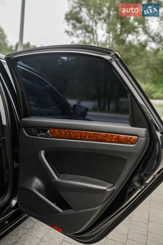 Седан Volkswagen Passat 2013 в Новояворовске