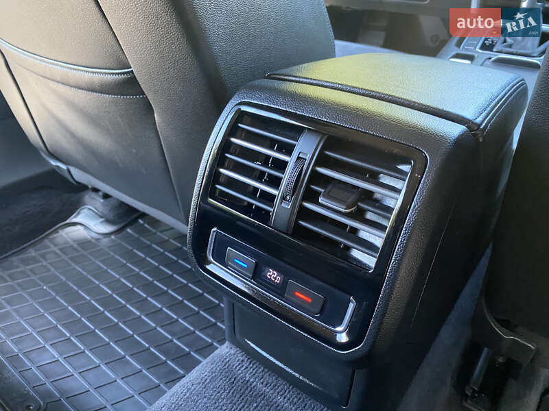 Універсал Volkswagen Passat 2018 в Тульчині фото 24 Універсал Volkswagen Passat 2018 в Тульчині