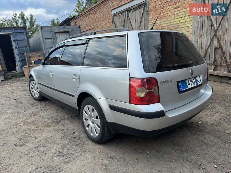 Універсал Volkswagen Passat 2001 в Чернігові