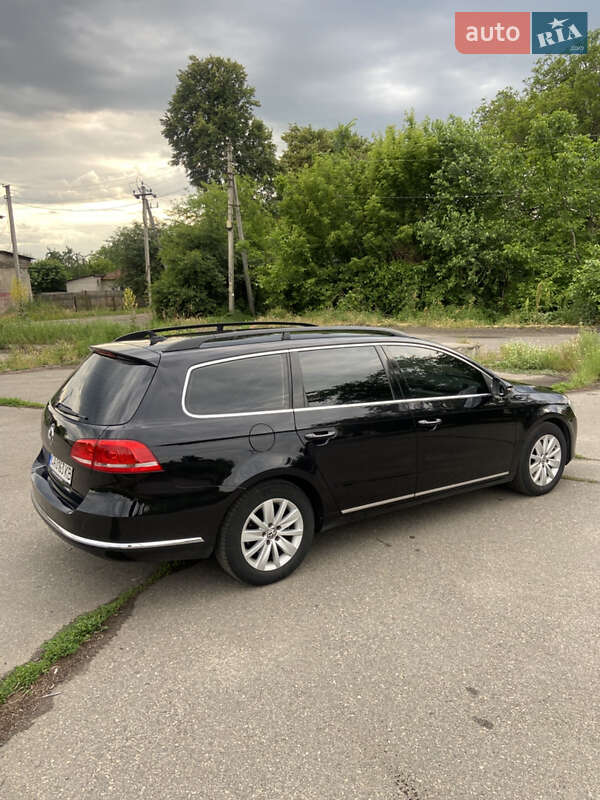 Универсал Volkswagen Passat 2012 в Черкассах