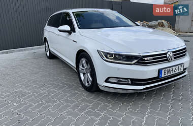 Універсал Volkswagen Passat 2015 в Львові