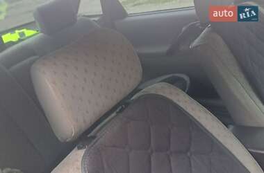 Седан Volkswagen Passat 1994 в 