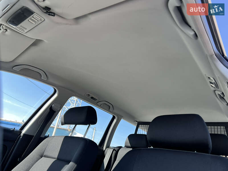 Универсал Volkswagen Passat 2003 в Луцке
