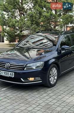 Универсал Volkswagen Passat 2011 в Ивано-Франковске