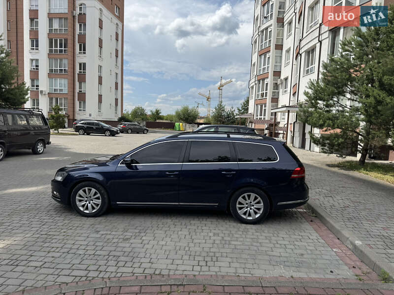 Универсал Volkswagen Passat 2011 в Ивано-Франковске