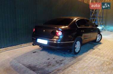 Седан Volkswagen Passat 2007 в 