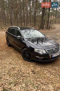 Універсал Volkswagen Passat 2008 в Львові