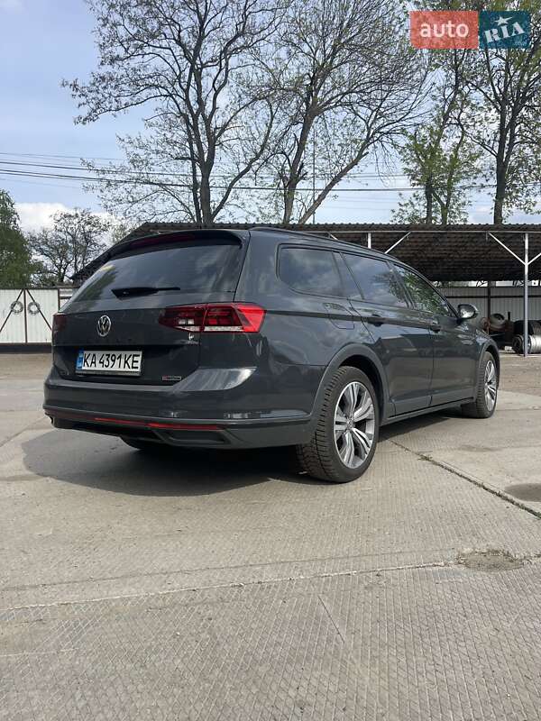 Універсал Volkswagen Passat 2019 в Кропивницькому