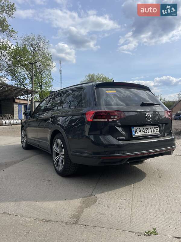 Універсал Volkswagen Passat 2019 в Кропивницькому