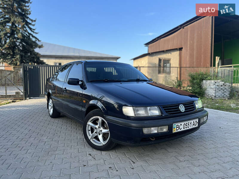 Volkswagen Passat 1996