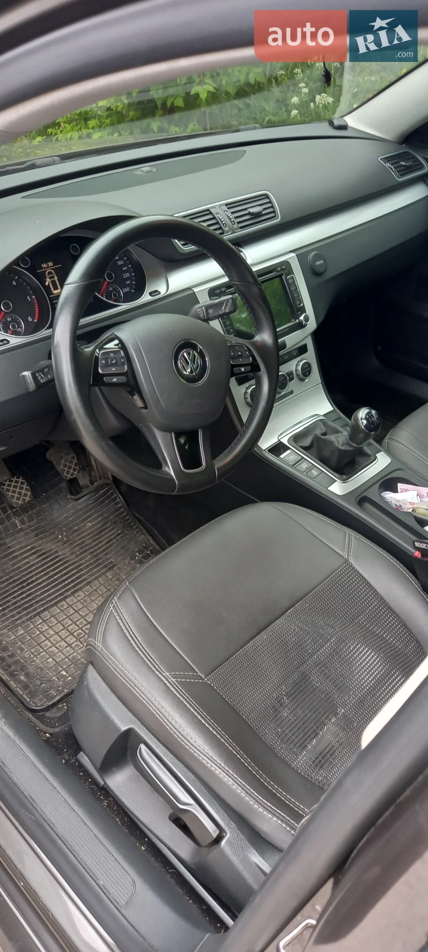 2012 Volkswagen Passat - мініатюра 2