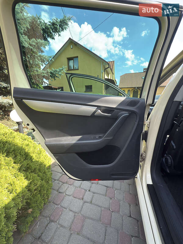 Универсал Volkswagen Passat 2014 в Самборе фото 15 Универсал Volkswagen Passat 2014 в Самборе