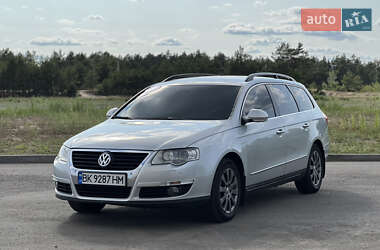 Универсал Volkswagen Passat 2010 в Сарнах