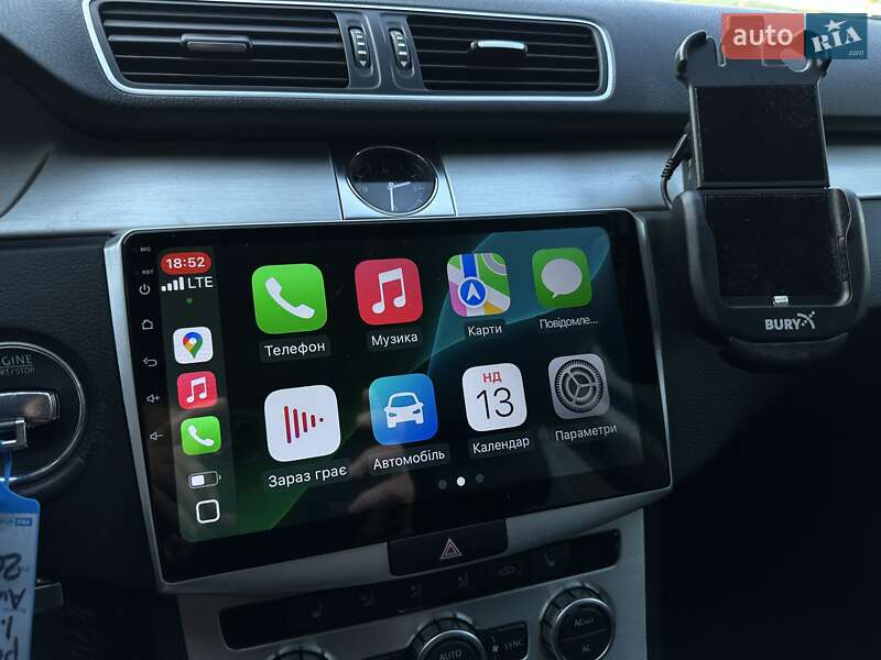 Універсал Volkswagen Passat 2013 в Івано-Франківську