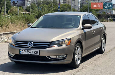 Седан Volkswagen Passat 2015 в Запоріжжі