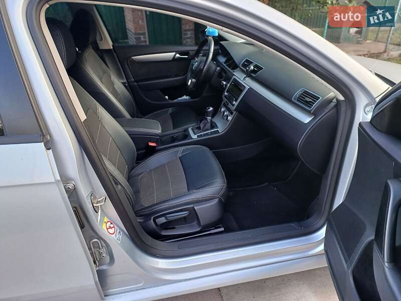 Универсал Volkswagen Passat 2013 в Полтаве
