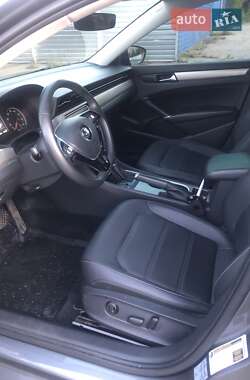 Седан Volkswagen Passat 2020 в 