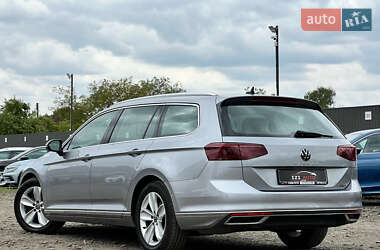Универсал Volkswagen Passat 2022 в 