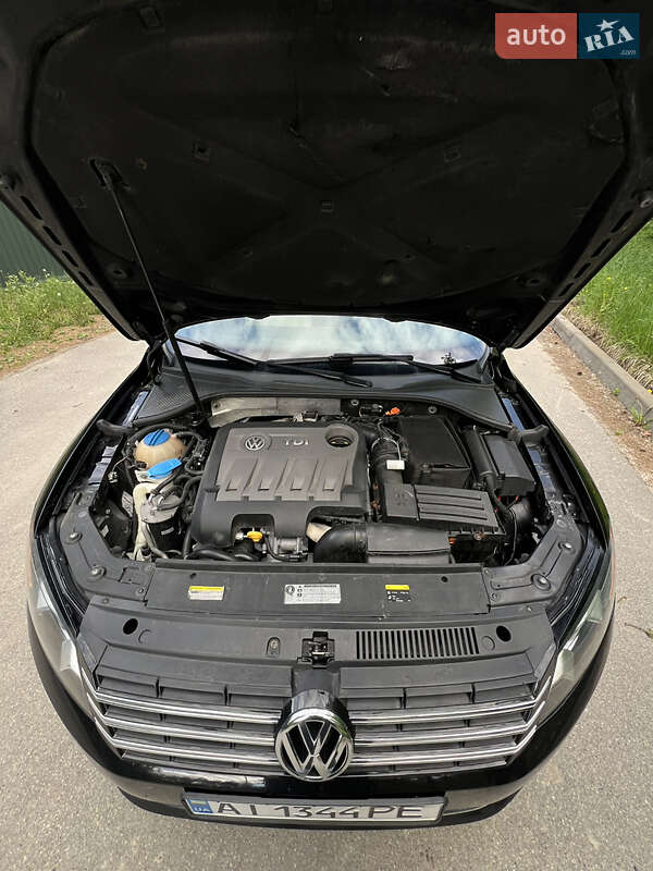 Седан Volkswagen Passat 2014 в Софиевской Борщаговке