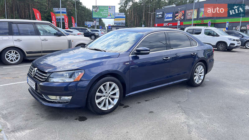 Седан Volkswagen Passat 2015 в Киеве
