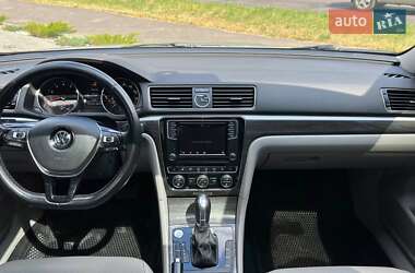 Седан Volkswagen Passat 2016 в 