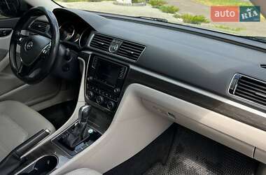 Седан Volkswagen Passat 2016 в 