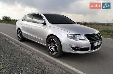 Седан Volkswagen Passat 2005 в Полтаві