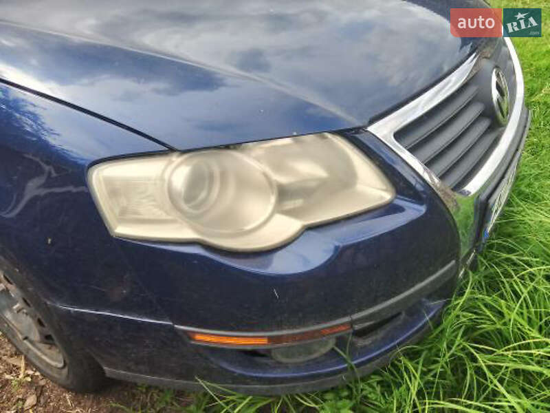 Універсал Volkswagen Passat 2005 в Камені-Каширському