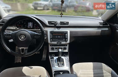 Седан Volkswagen Passat 2012 в 