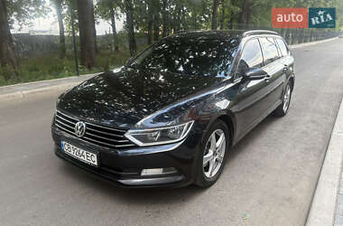 Универсал Volkswagen Passat 2015 в Чернигове