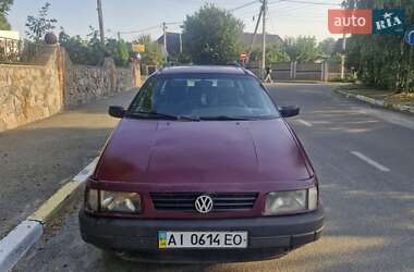 Універсал Volkswagen Passat 1990 в Боярці