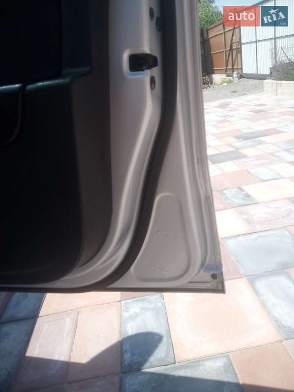 Седан Volkswagen Passat 2013 в Хмельницькому