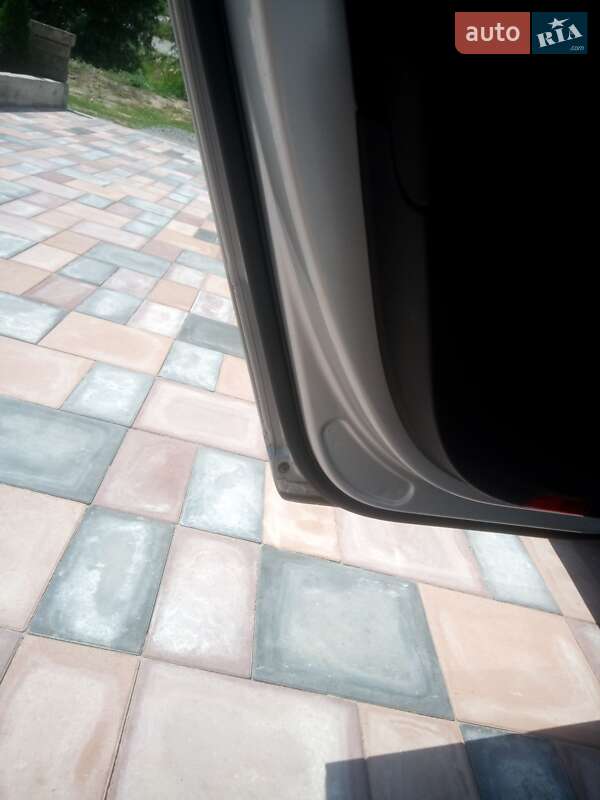 Седан Volkswagen Passat 2013 в Хмельницькому