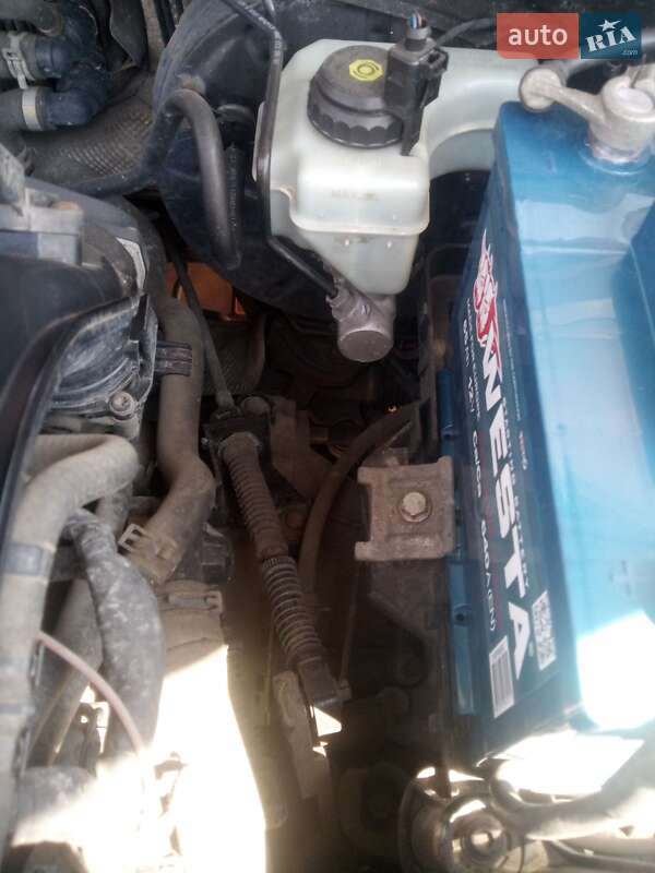 Седан Volkswagen Passat 2013 в Хмельницькому