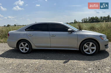 Седан Volkswagen Passat 2012 в 