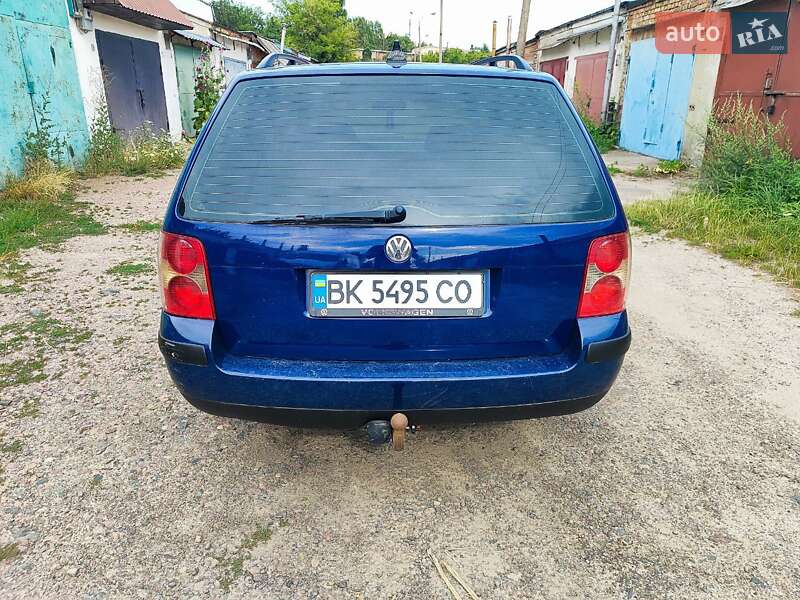 Универсал Volkswagen Passat 2002 в Ровно
