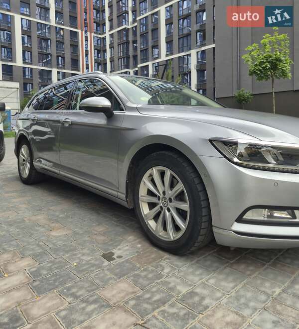 Универсал Volkswagen Passat 2018 в Ивано-Франковске