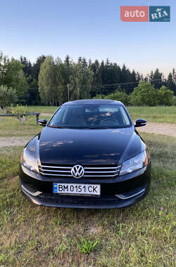 Седан Volkswagen Passat 2014 в Мигові