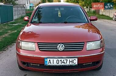 Седан Volkswagen Passat 1998 в Белой Церкви