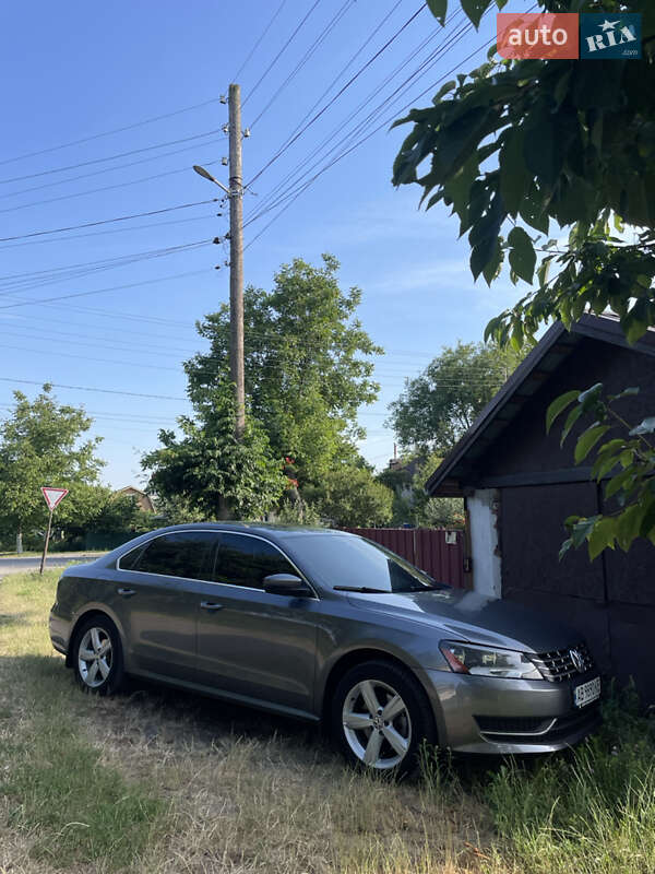 Volkswagen Passat 2012